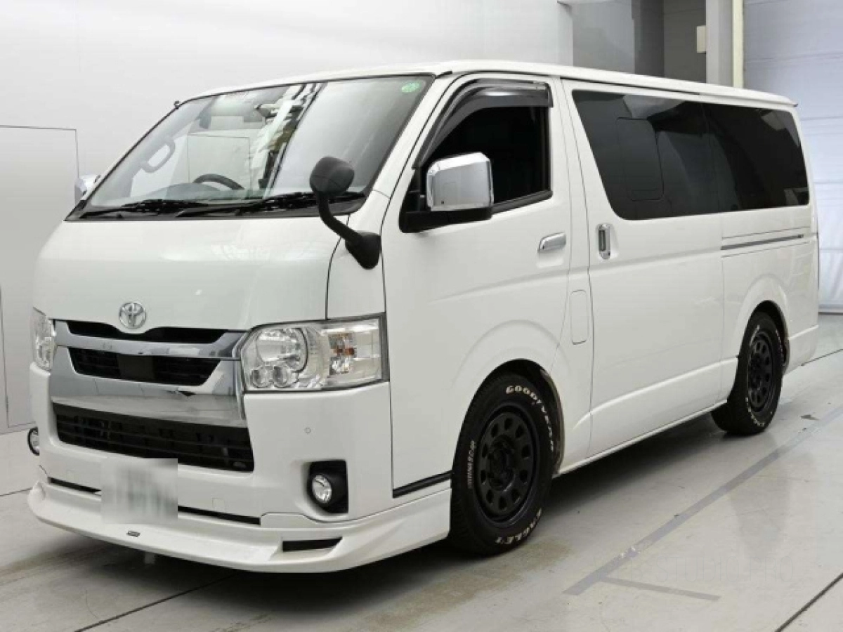 TOYOTA HIACE VAN TRH200V 2021