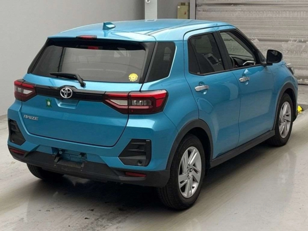 TOYOTA RAIZE