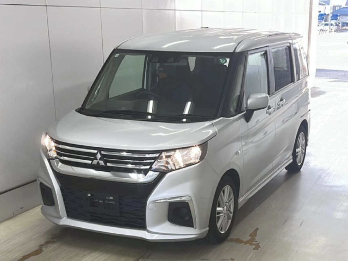 MITSUBISHI DELICA D2 MB37S 2022