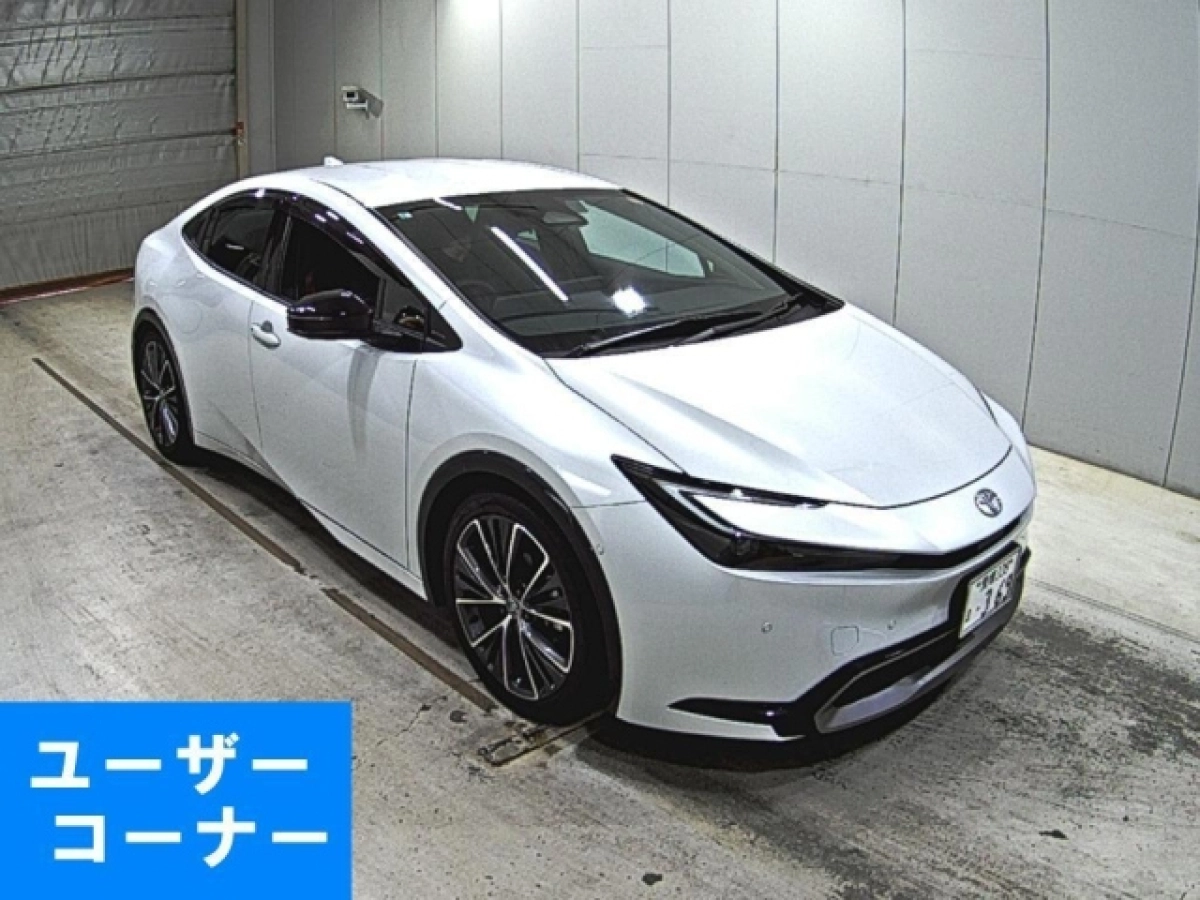 TOYOTA PRIUS MXWH60 2023