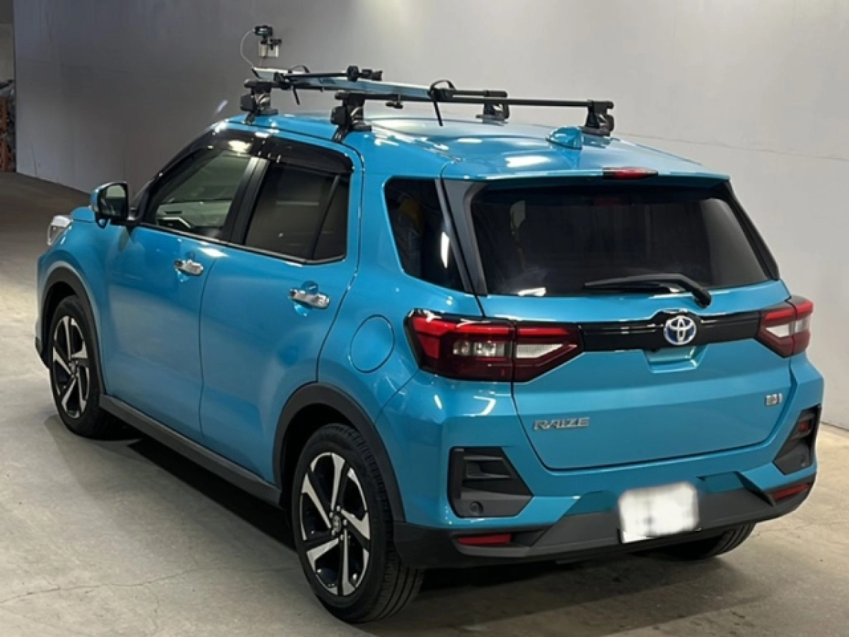 TOYOTA RAIZE