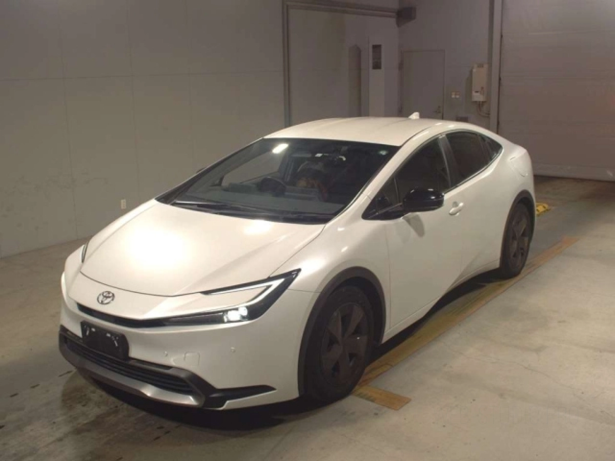 TOYOTA PRIUS ZVW60 2023