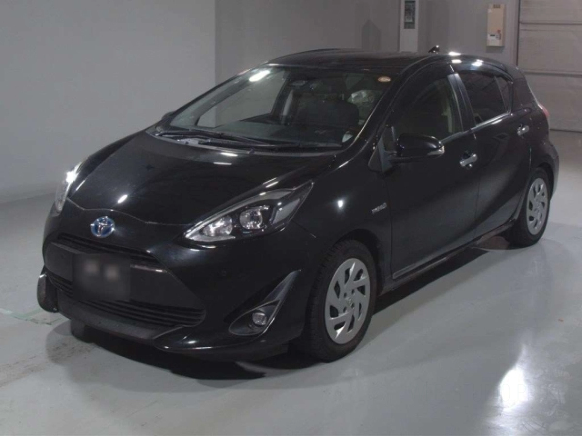 TOYOTA AQUA NHP10 2019