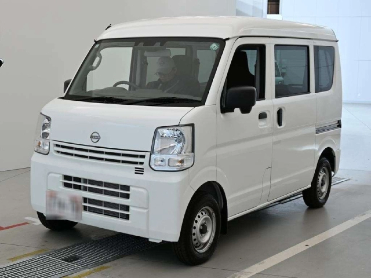 NISSAN CLIPPER VAN DR17V 2024