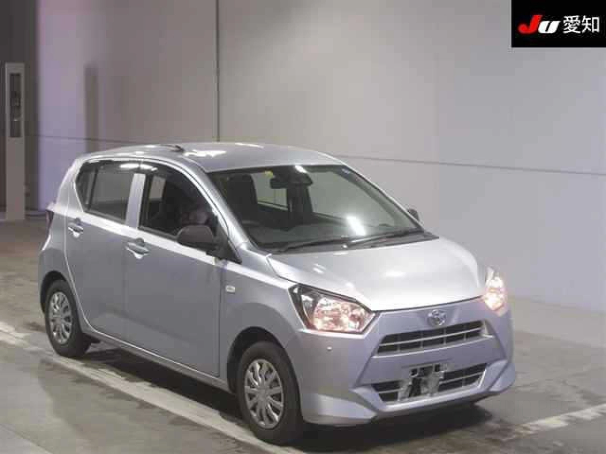 TOYOTA PIXIS EPOCH LA350A 2022