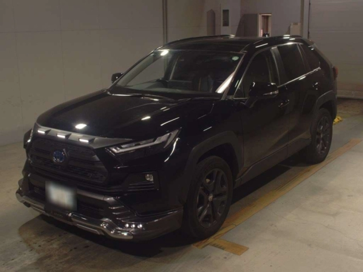 TOYOTA RAV4 AXAH54 2024