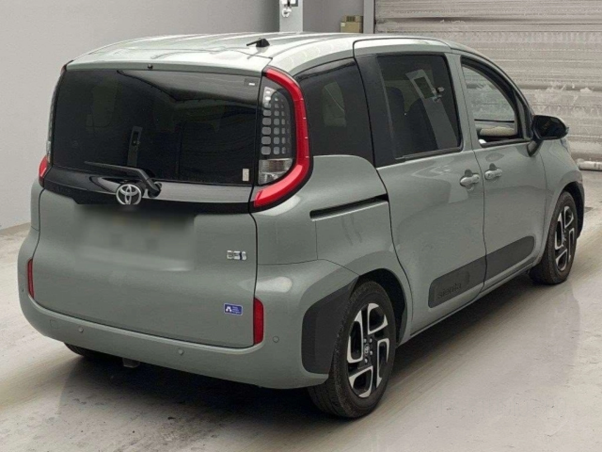 TOYOTA SIENTA