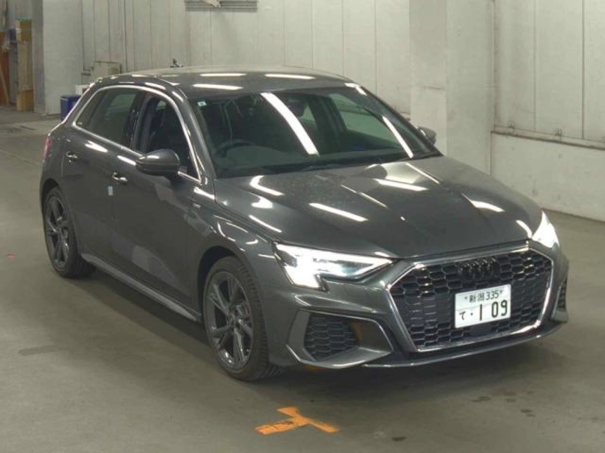 AUDI A3 GYDLA 2021
