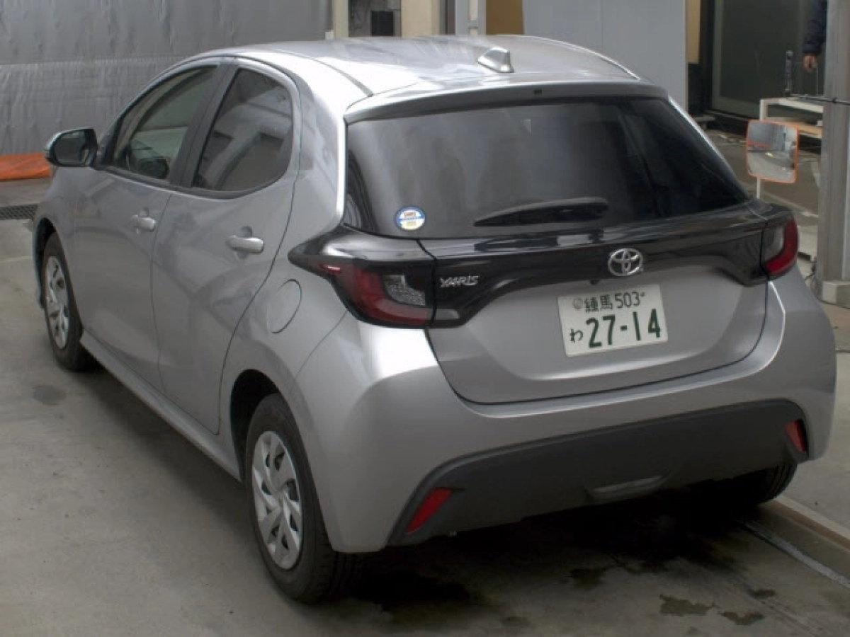 TOYOTA YARIS