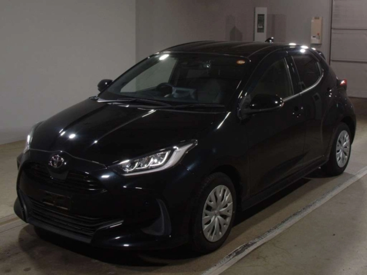 TOYOTA YARIS MXPA10 2021