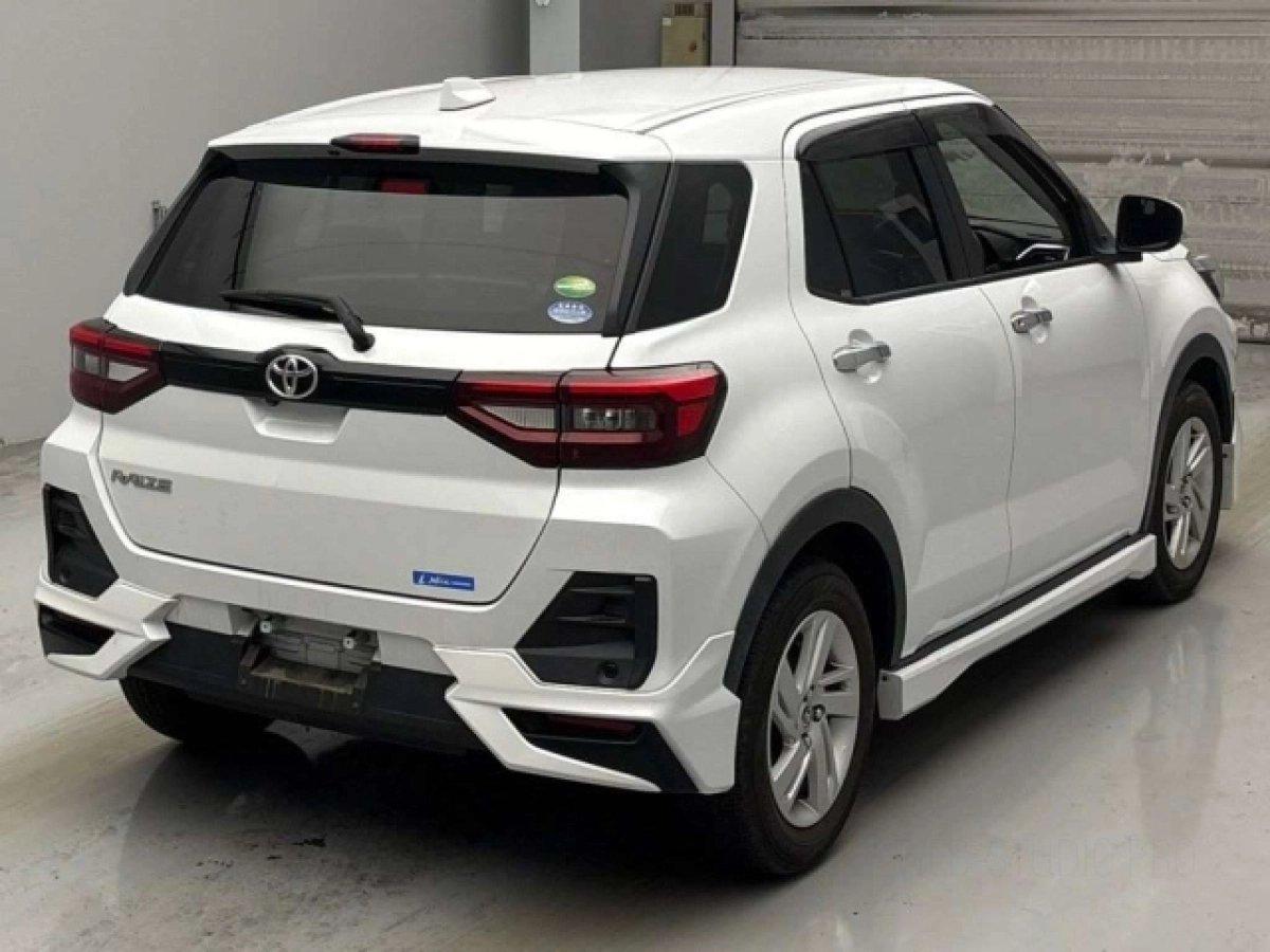 TOYOTA RAIZE