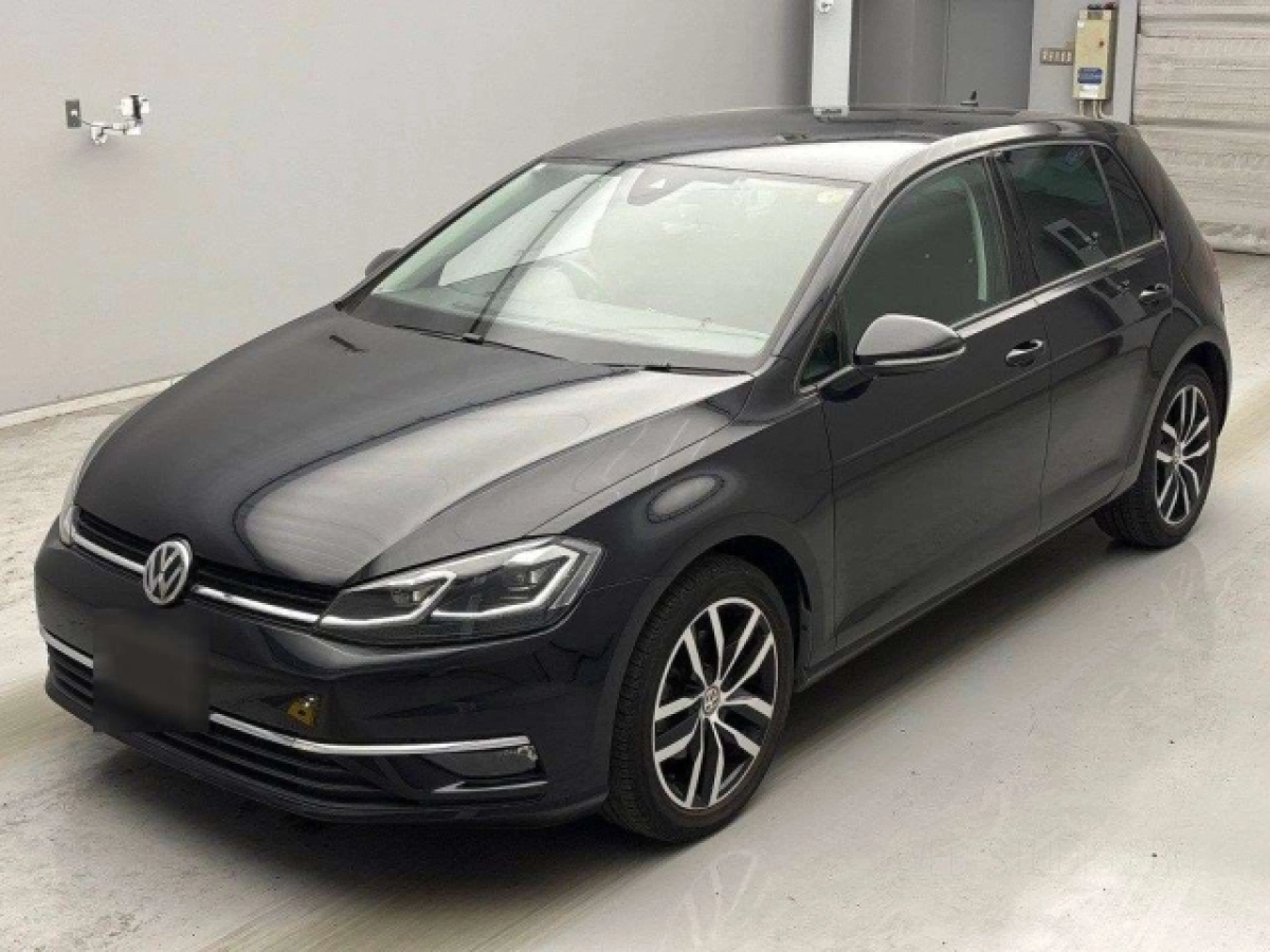 VOLKSWAGEN GOLF AUCPT 2019