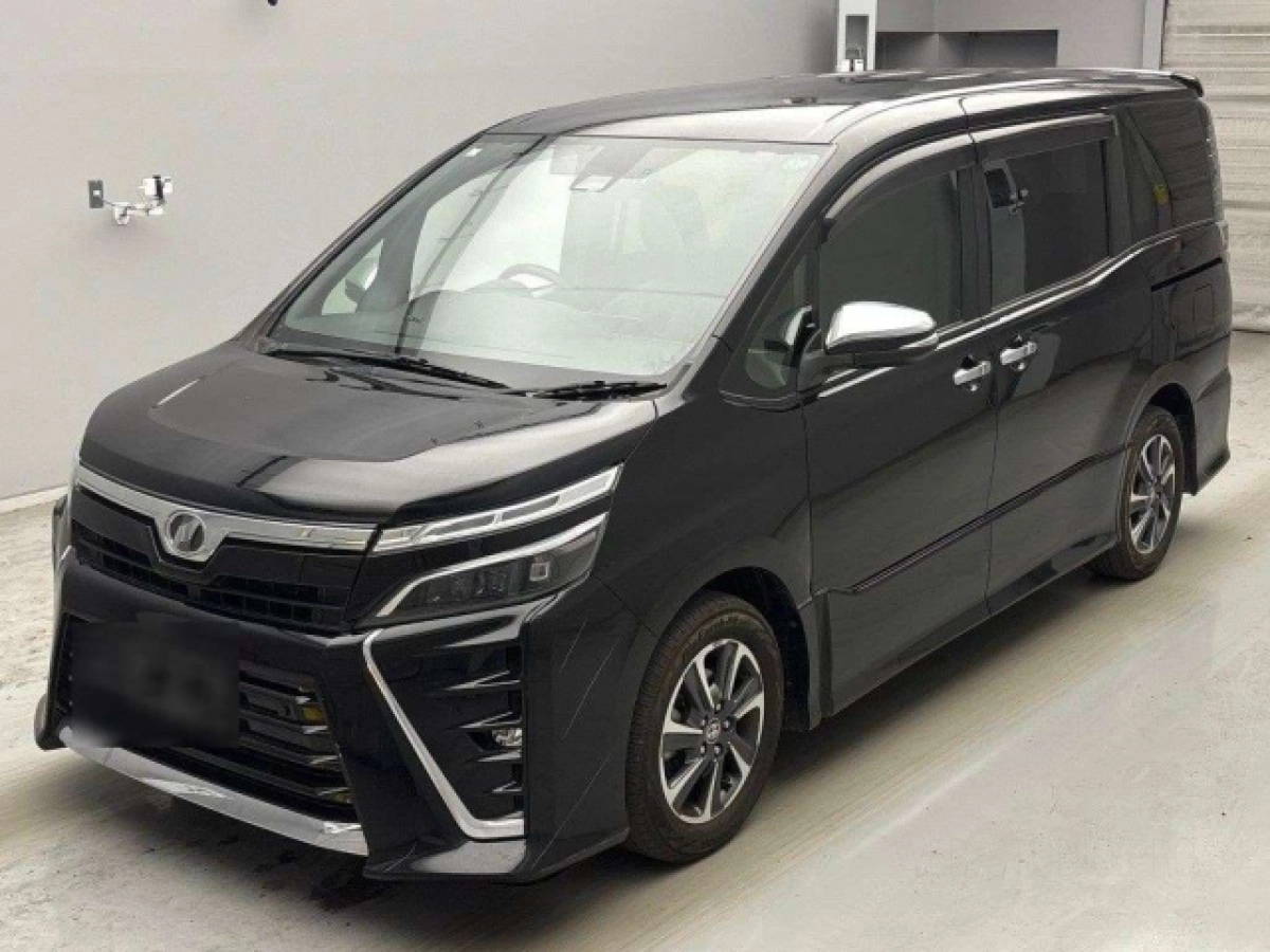 TOYOTA VOXY ZRR80W 2019