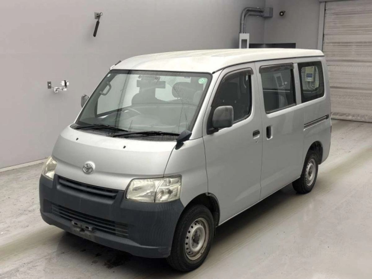 TOYOTA LITE ACE VAN S402M 2019