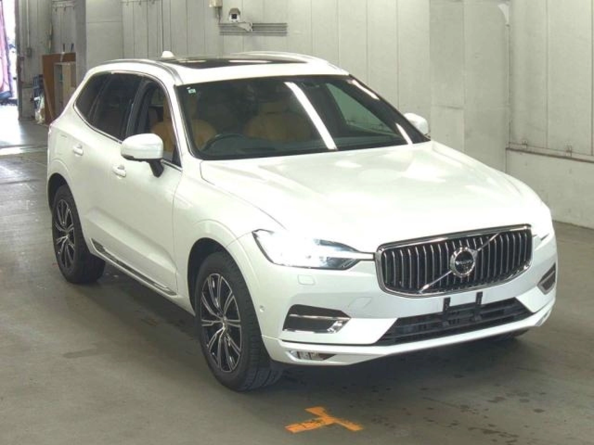 VOLVO XC60 UB420TXCM 2021