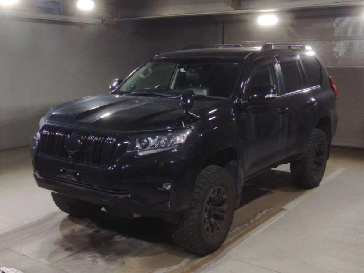 TOYOTA LAND CRUISER PRADO GDJ150W 2022