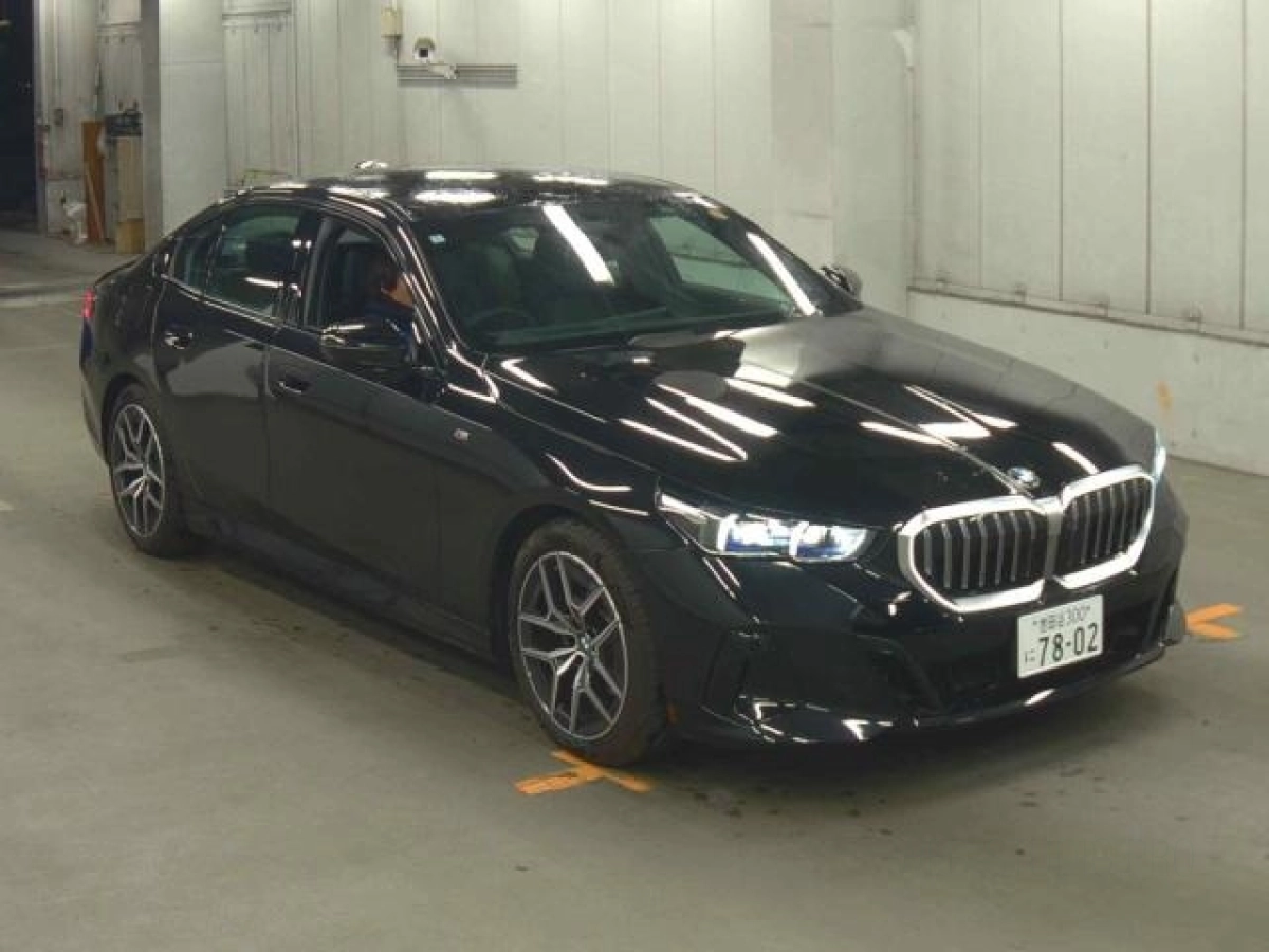 BMW 5 SERIES 22FL20 2024