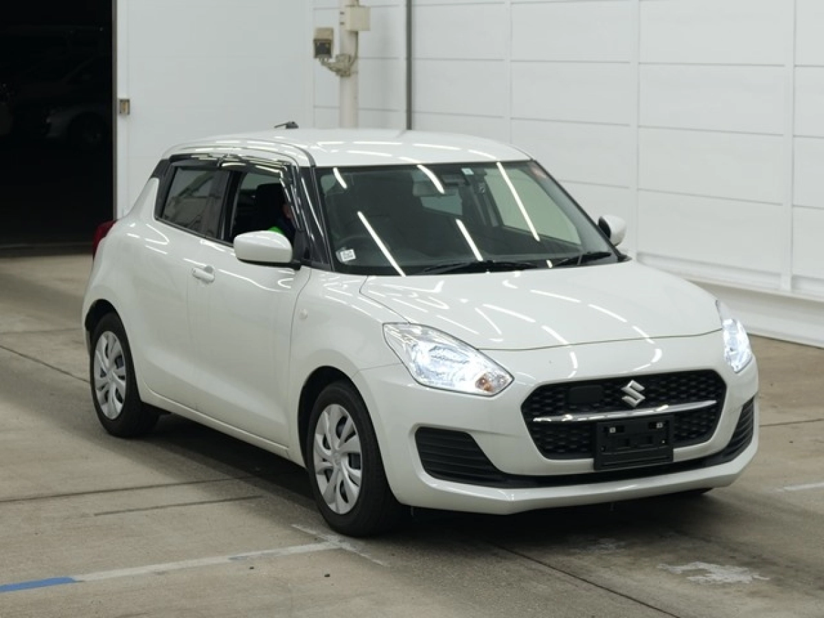 SUZUKI SWIFT ZC83S 2023