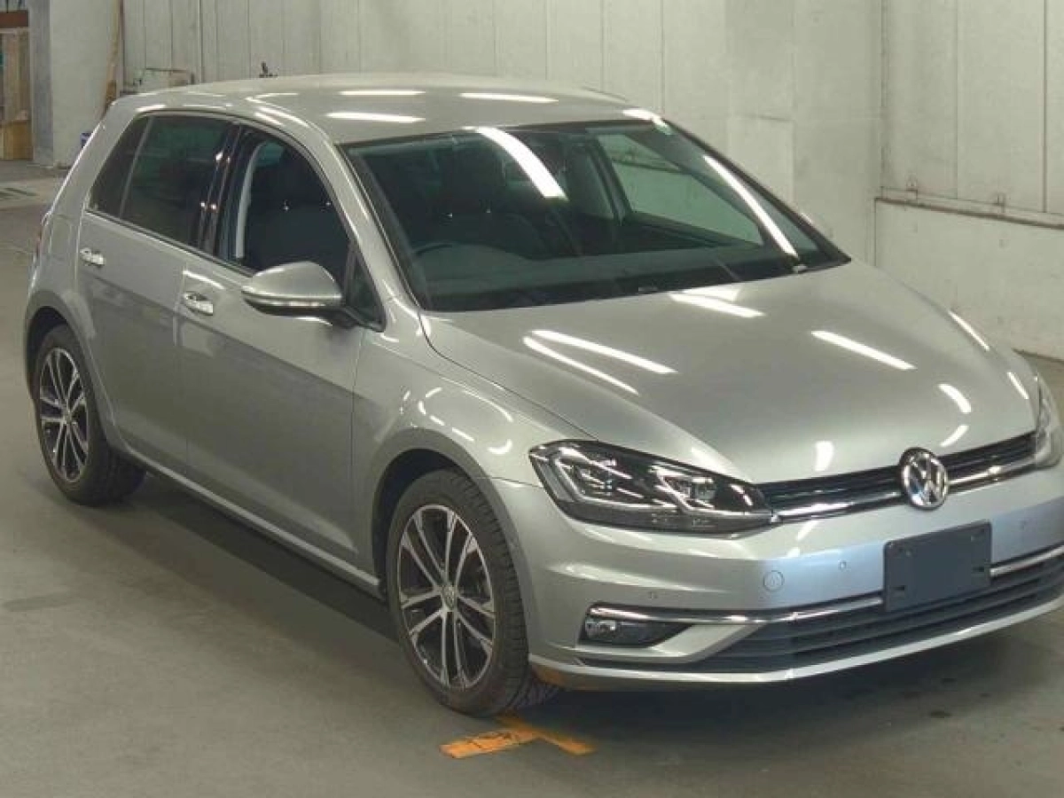 VOLKSWAGEN GOLF AUCJZ 2019
