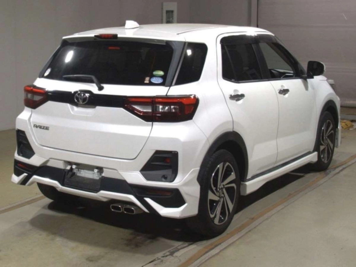 TOYOTA RAIZE