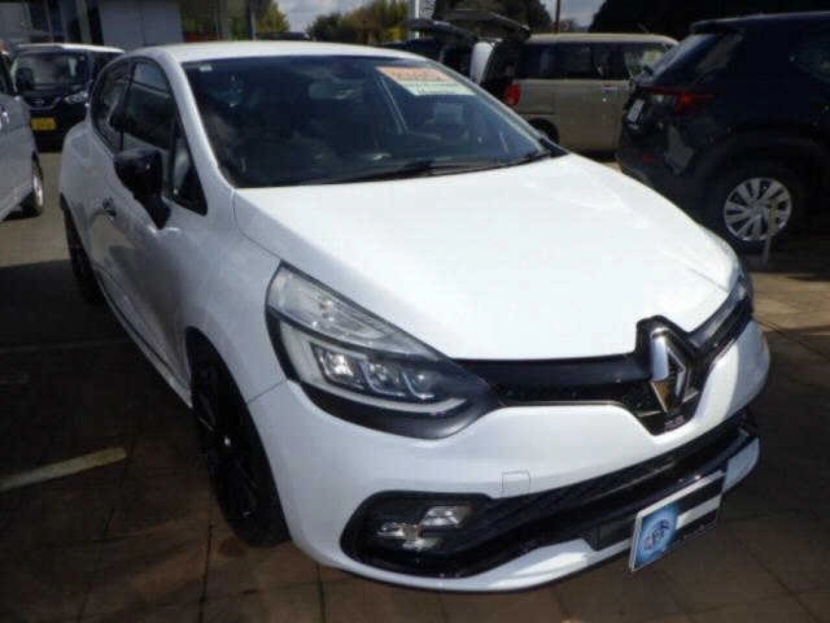 RENAULT LUTECIA RM5M1 2019