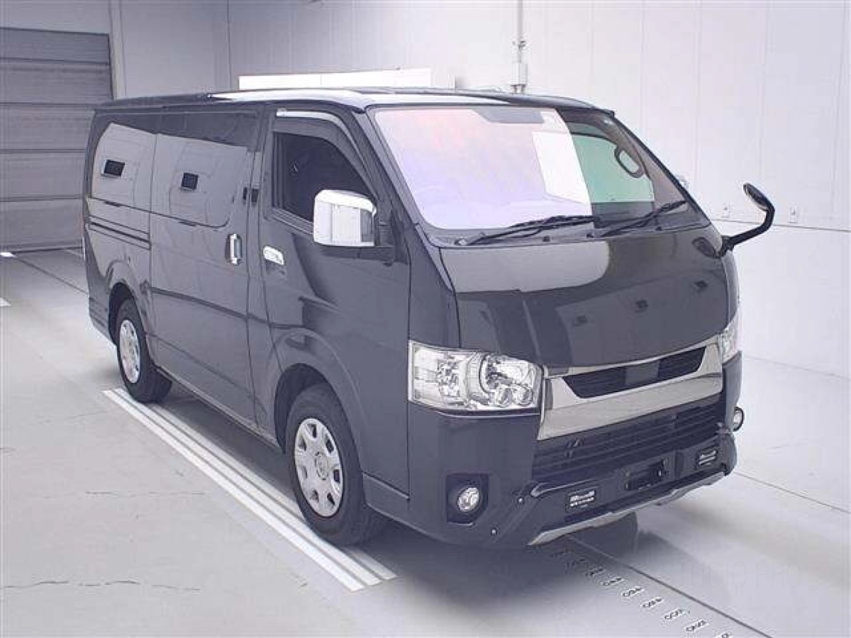 TOYOTA HIACE VAN GDH201V 2021