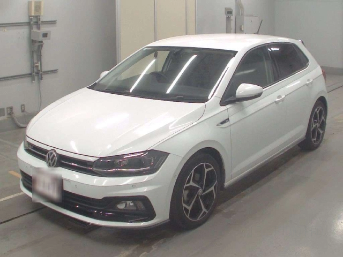 VOLKSWAGEN POLO AWDAD 2019