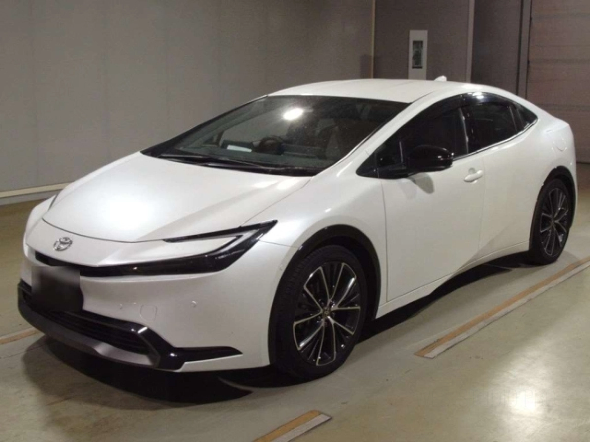TOYOTA PRIUS MXWH60 2024