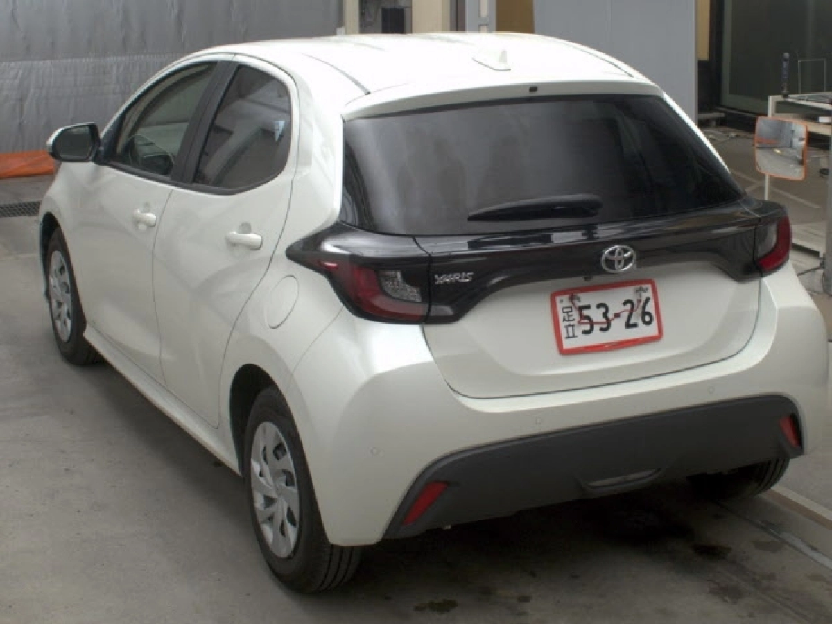 TOYOTA YARIS