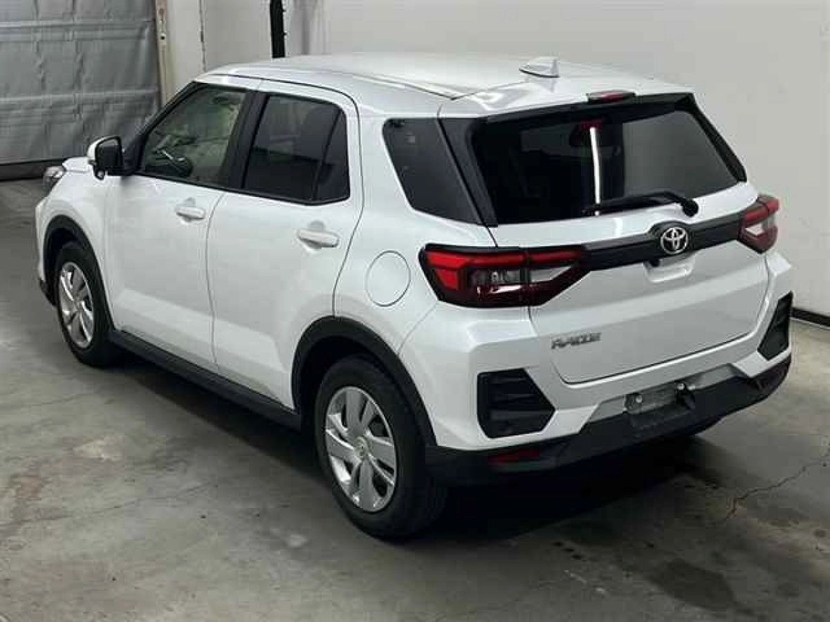 TOYOTA RAIZE