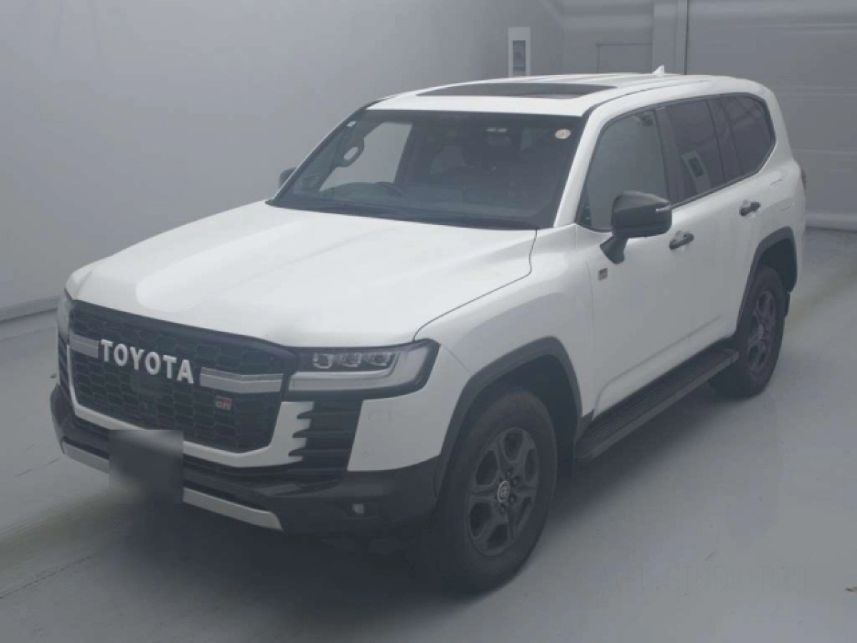 TOYOTA LAND CRUISER FJA300W 2022