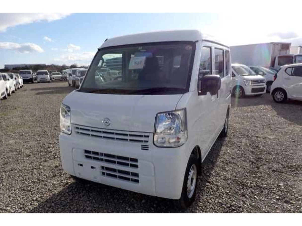 NISSAN CLIPPER VAN DR17V 2022