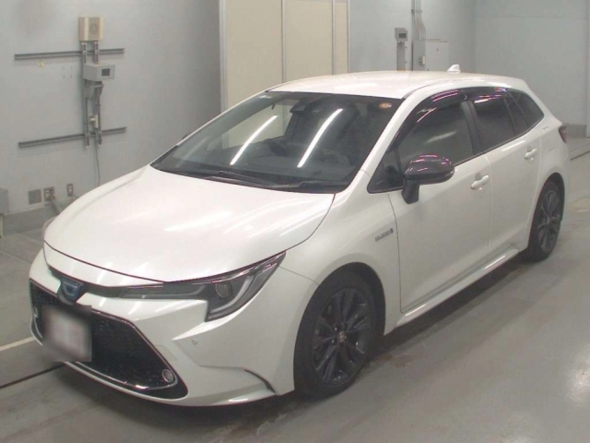 TOYOTA COROLLA TOURING ZWE211W 2019