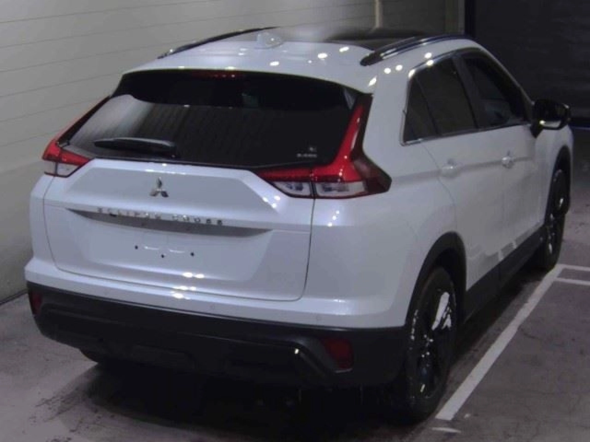 MITSUBISHI ECLIPSE CROSS GK1W 2024