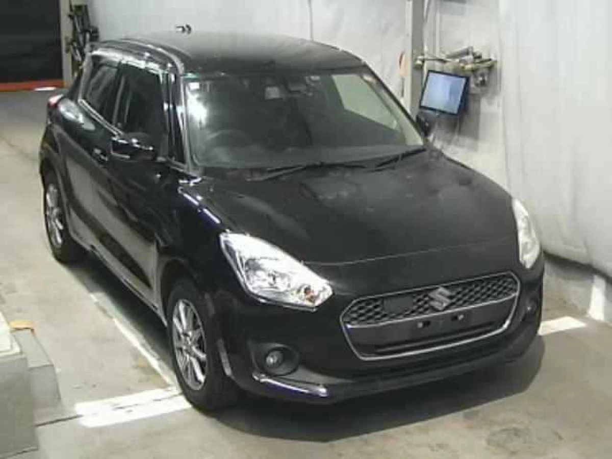 SUZUKI SWIFT ZD83S 2019