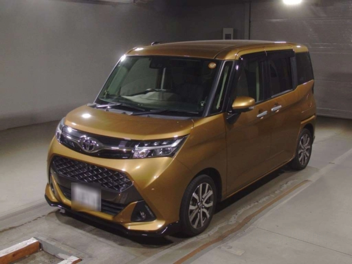 TOYOTA TANK M900A 2020