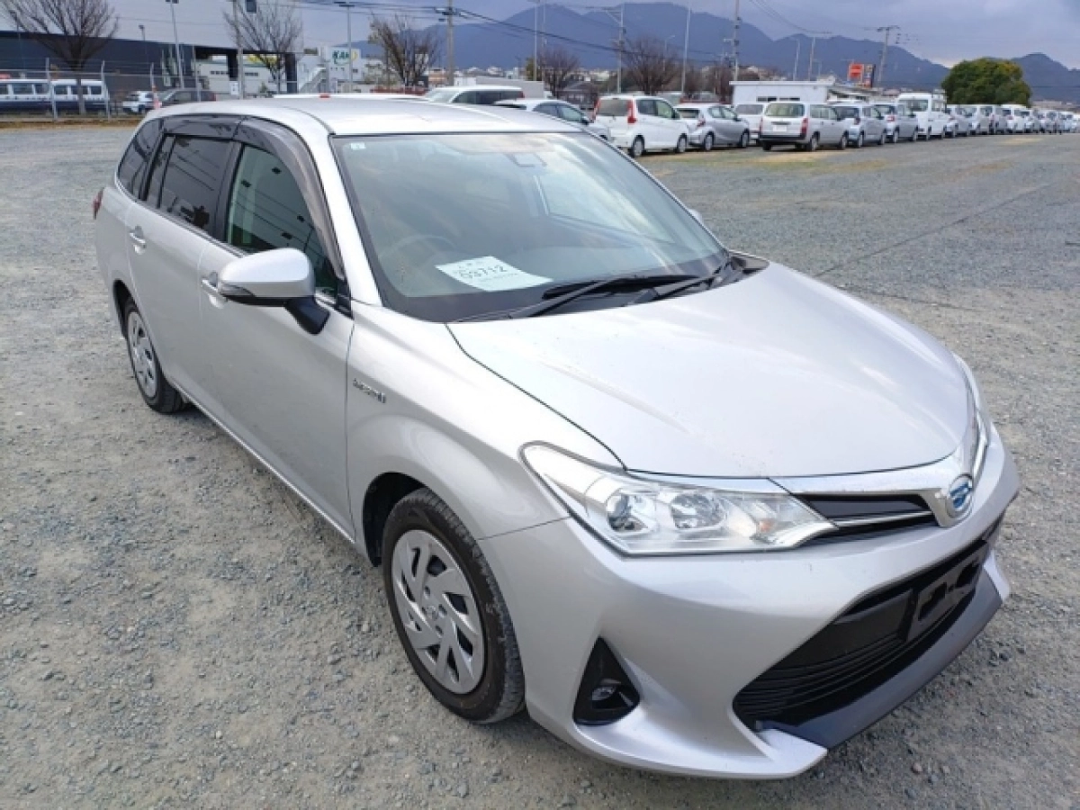 TOYOTA COROLLA FIELDER