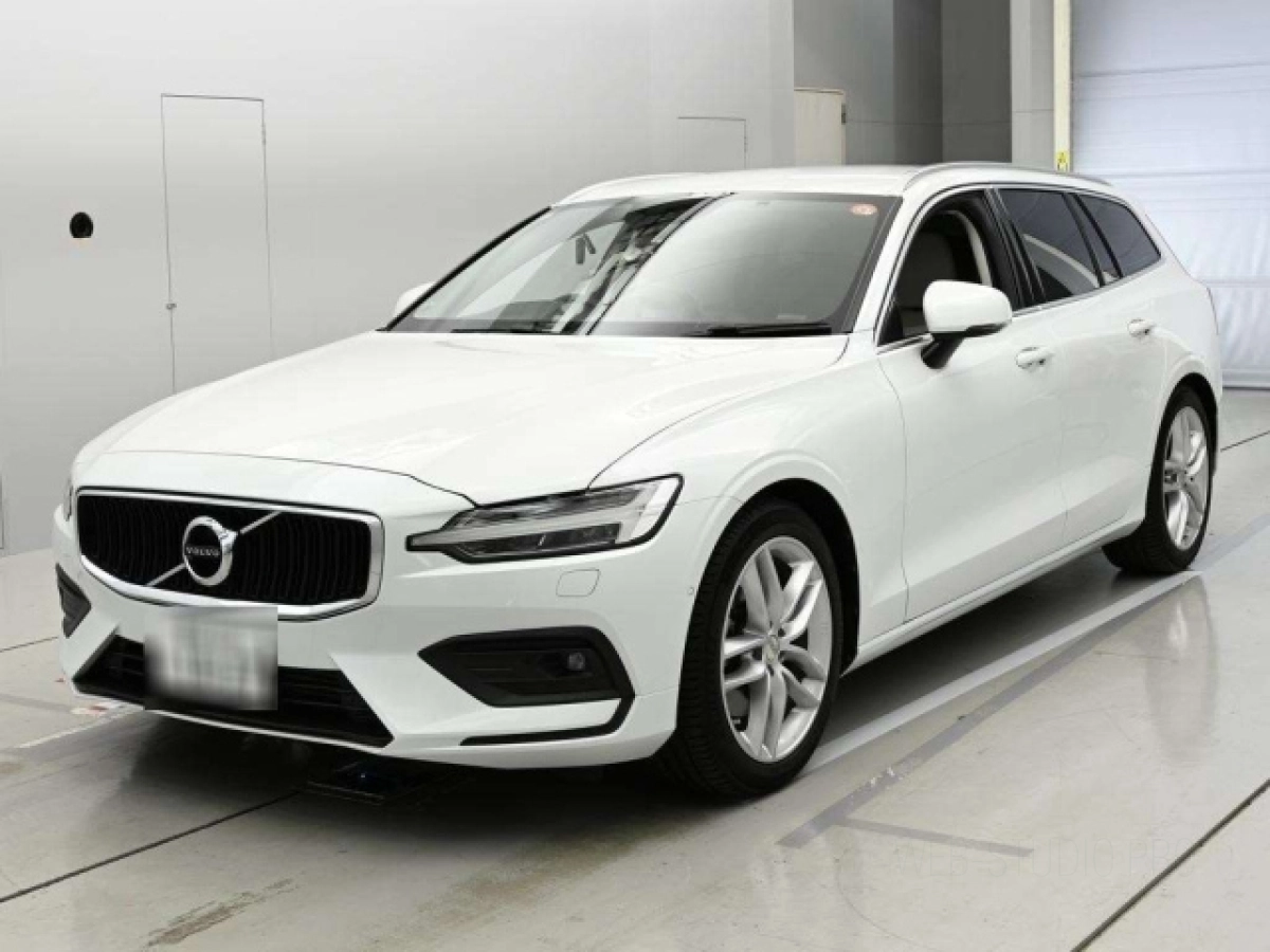 VOLVO V60 ZB420 2019