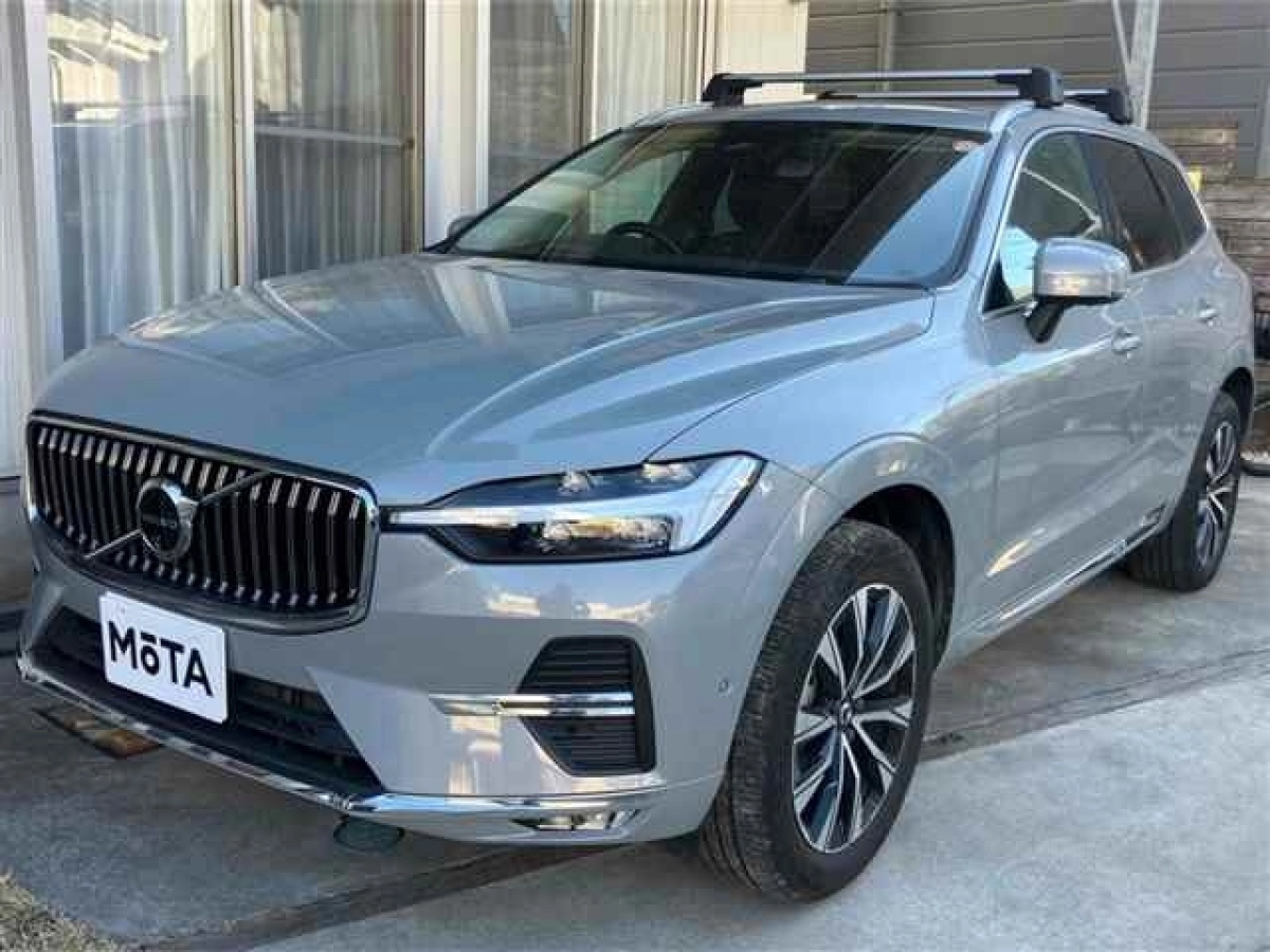 VOLVO XC60 UB420TXCM2 2023