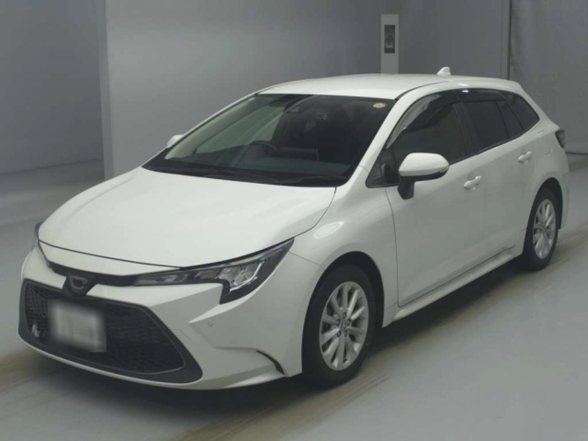 TOYOTA COROLLA TOURING ZRE212W 2020