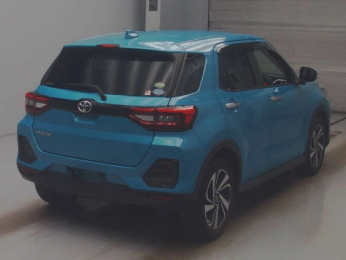 TOYOTA RAIZE