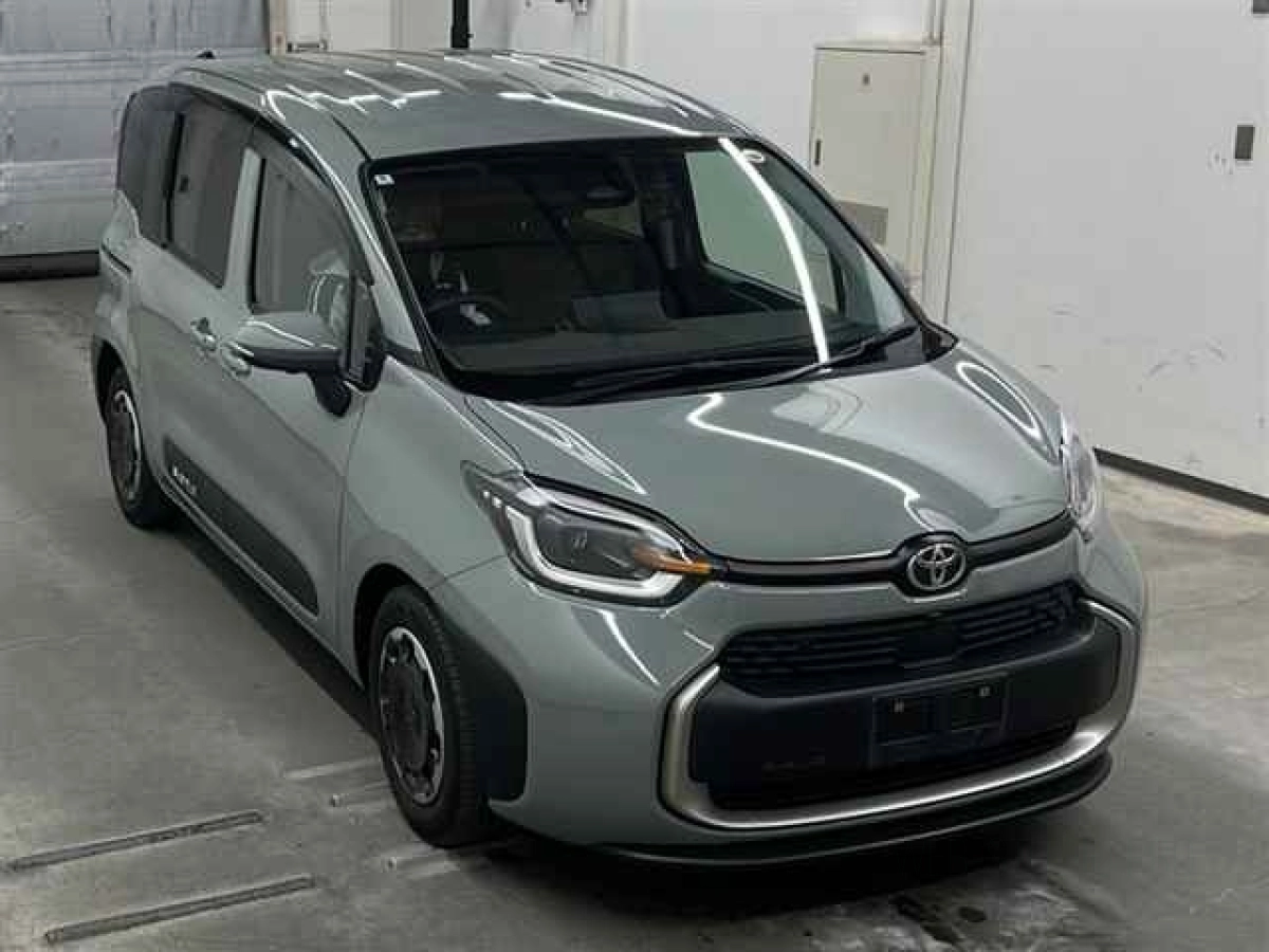 TOYOTA SIENTA