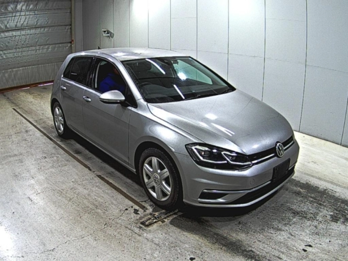 VOLKSWAGEN GOLF AUCPT 2019