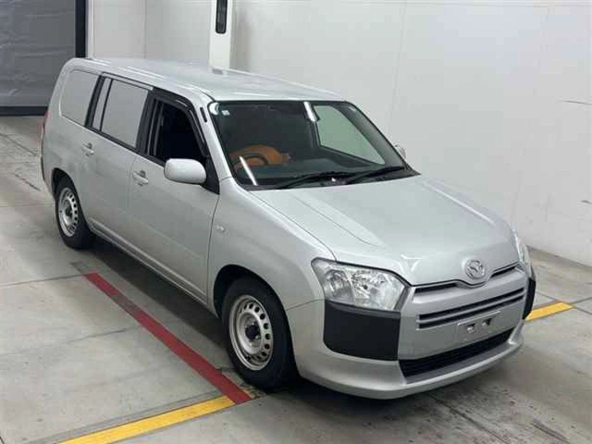 MAZDA FAMILIA VAN NCP160M 2020