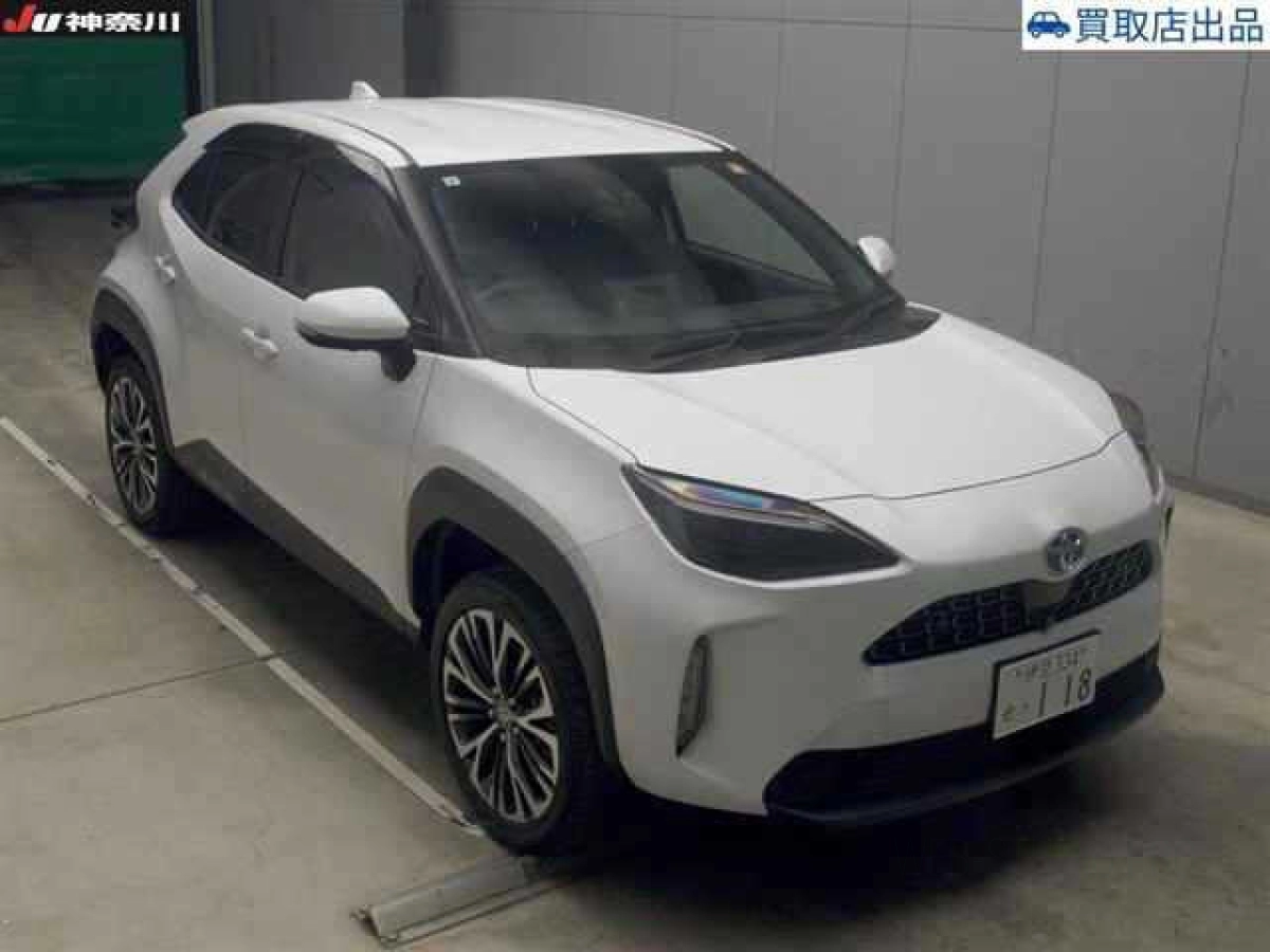 TOYOTA YARIS CROSS MXPJ15 2023