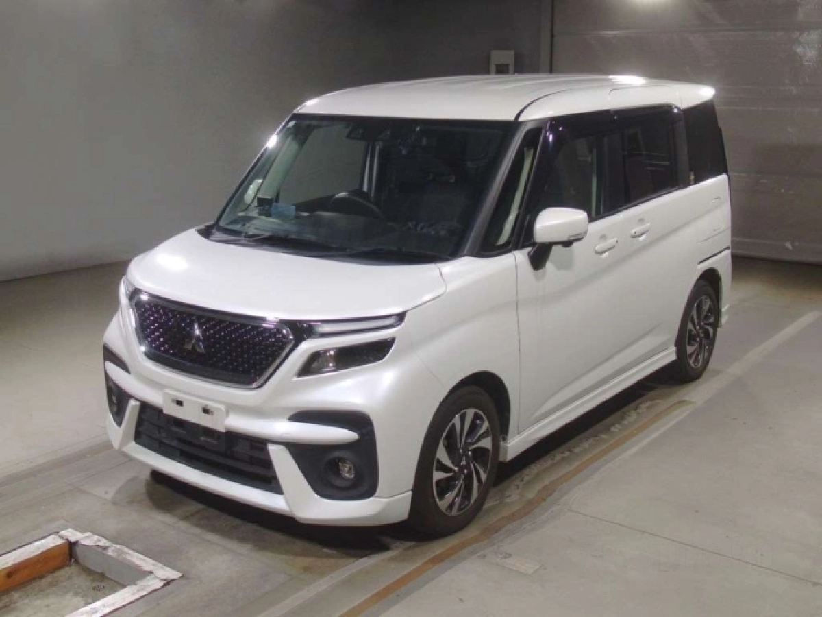 MITSUBISHI DELICA D2 MB37S 2021