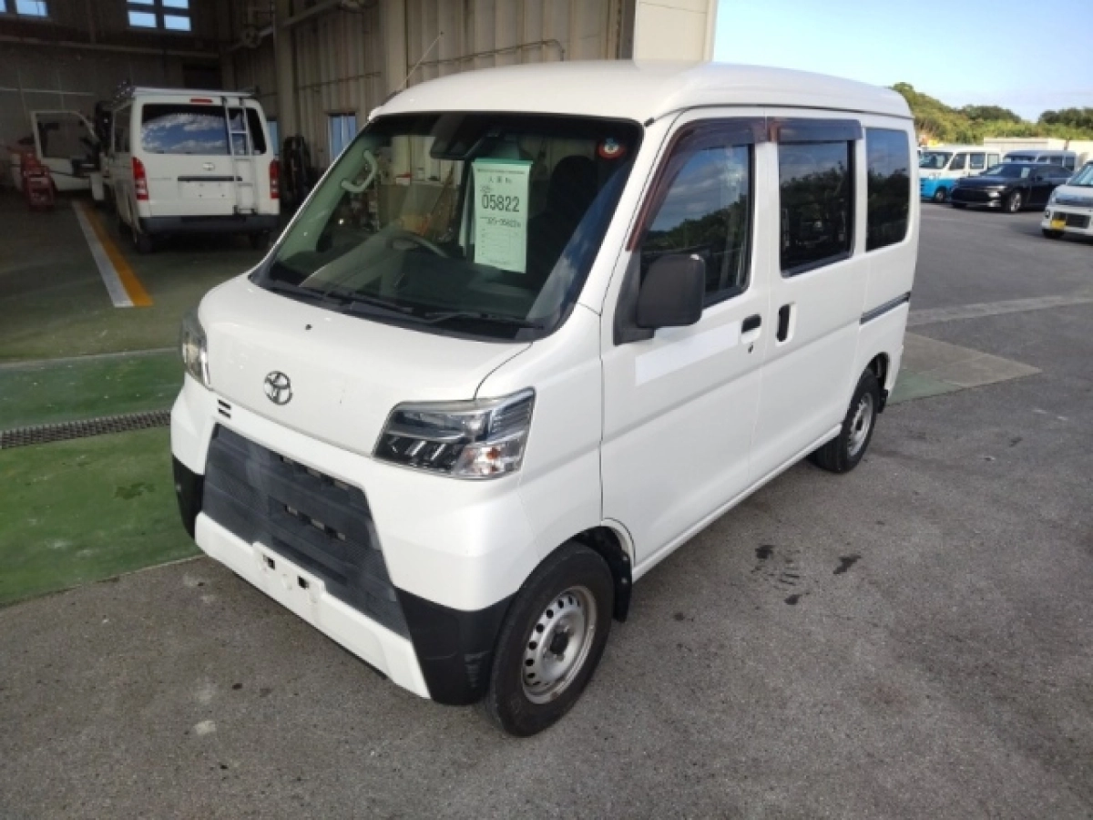 TOYOTA PIXIS VAN S321M 2019