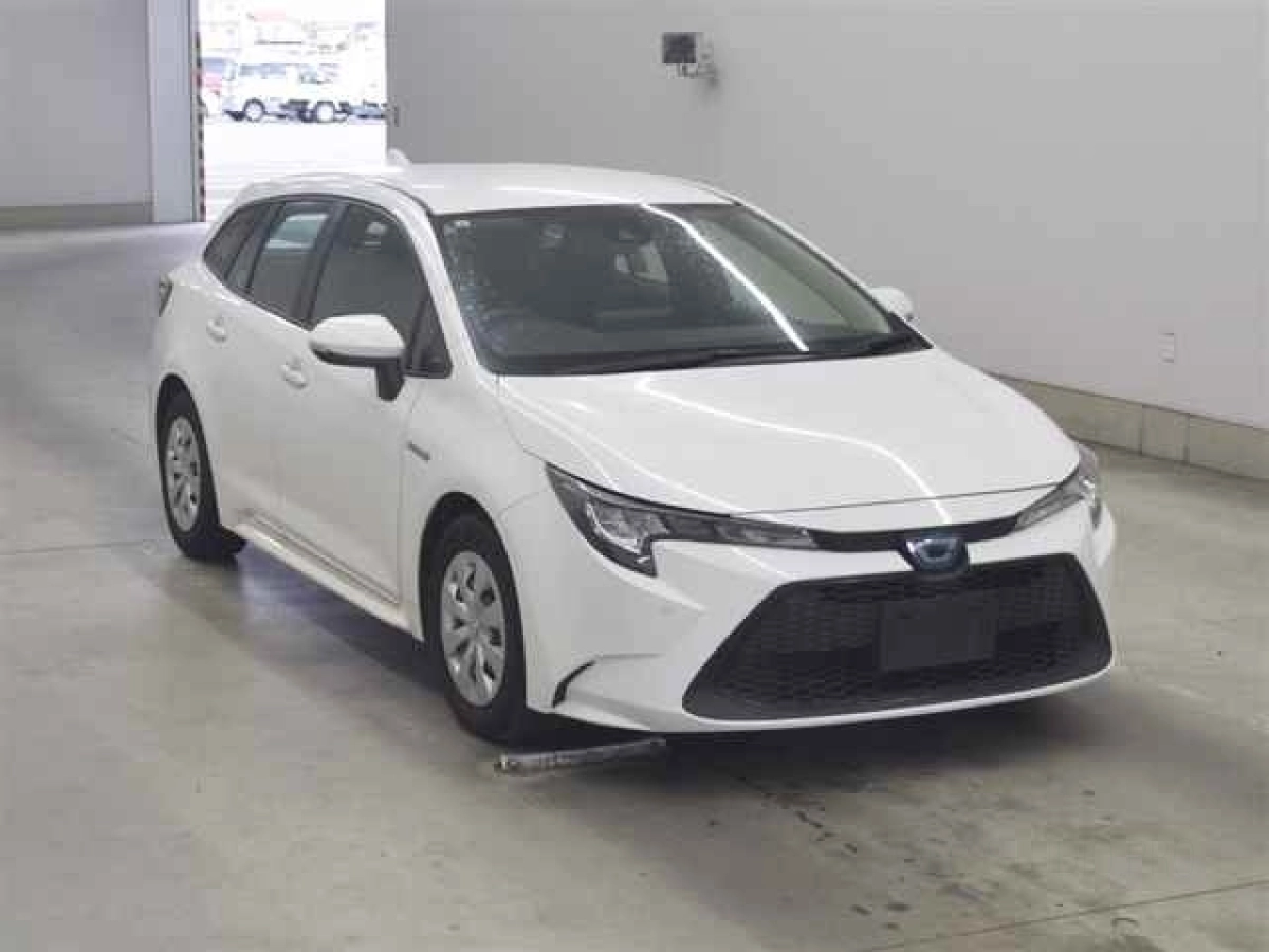 TOYOTA COROLLA TOURING ZWE211W 2020