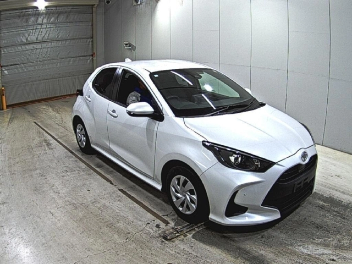 TOYOTA YARIS KSP210 2023