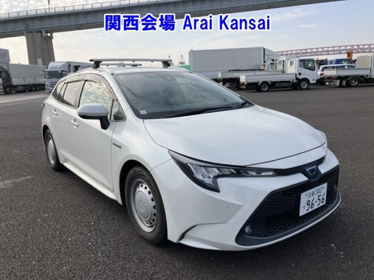 TOYOTA COROLLA TOURING ZWE211W 2020